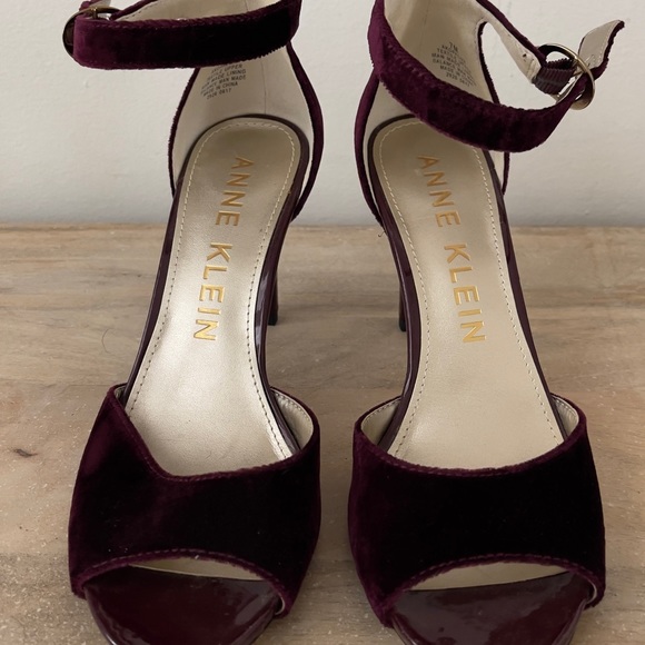 Anne Klein AK Sport - Picture 4 of 4